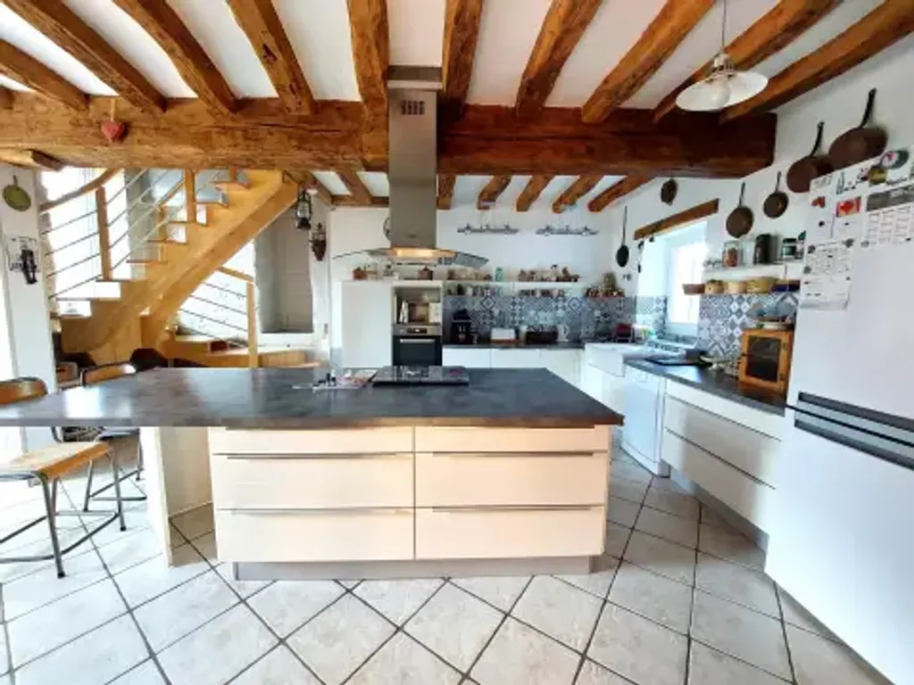 Achat maison à vendre 3 chambres 205 m² - Meung-sur-Loire