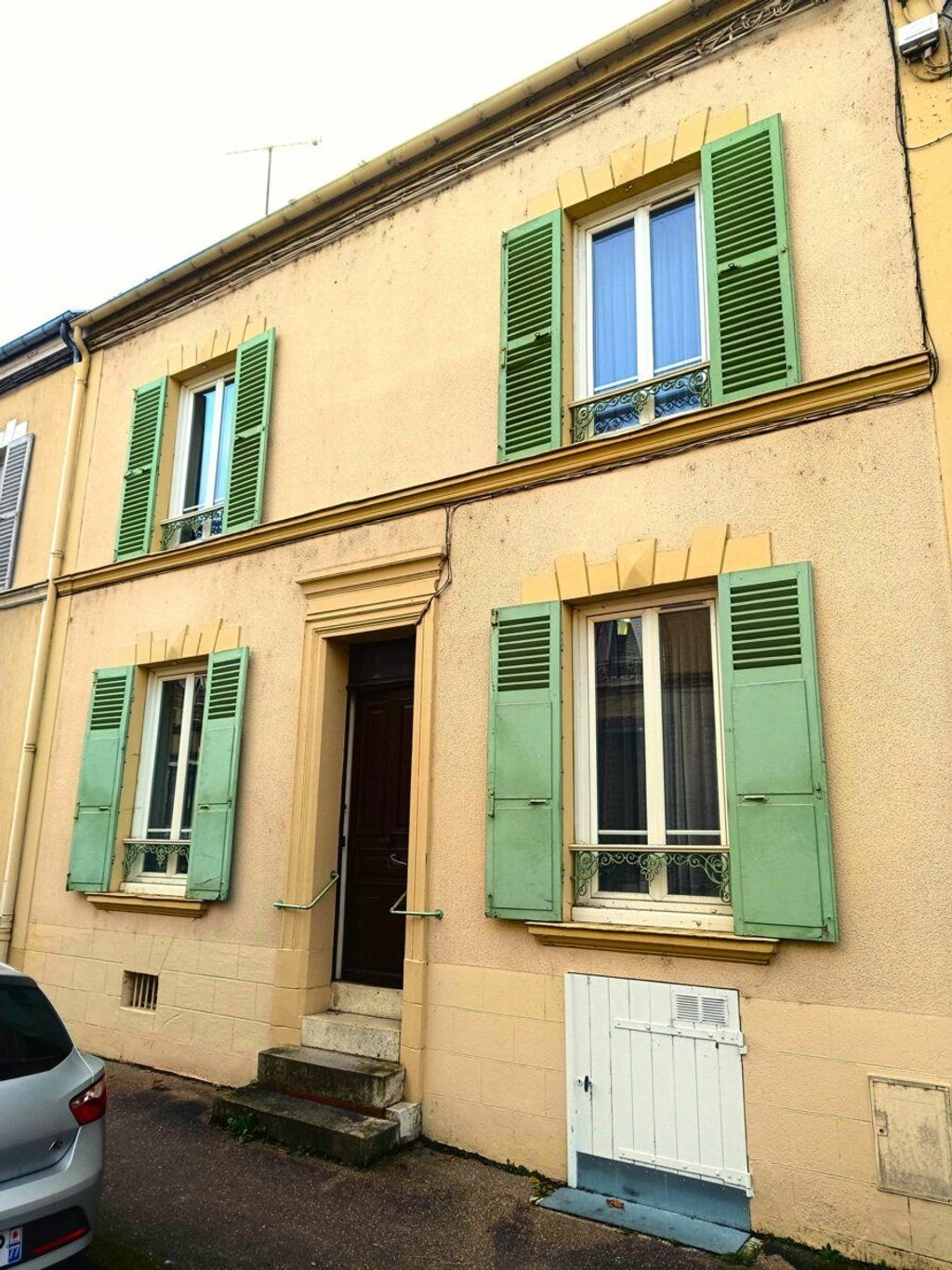 Achat maison à vendre 5 chambres 144 m² - Nemours