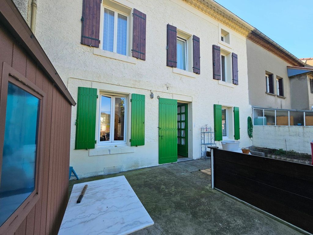 Achat maison à vendre 5 chambres 132 m² - Saint-Amans-Soult