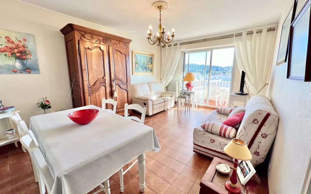 Achat appartement à vendre 2 pièces 47 m² - Sanary-sur-Mer