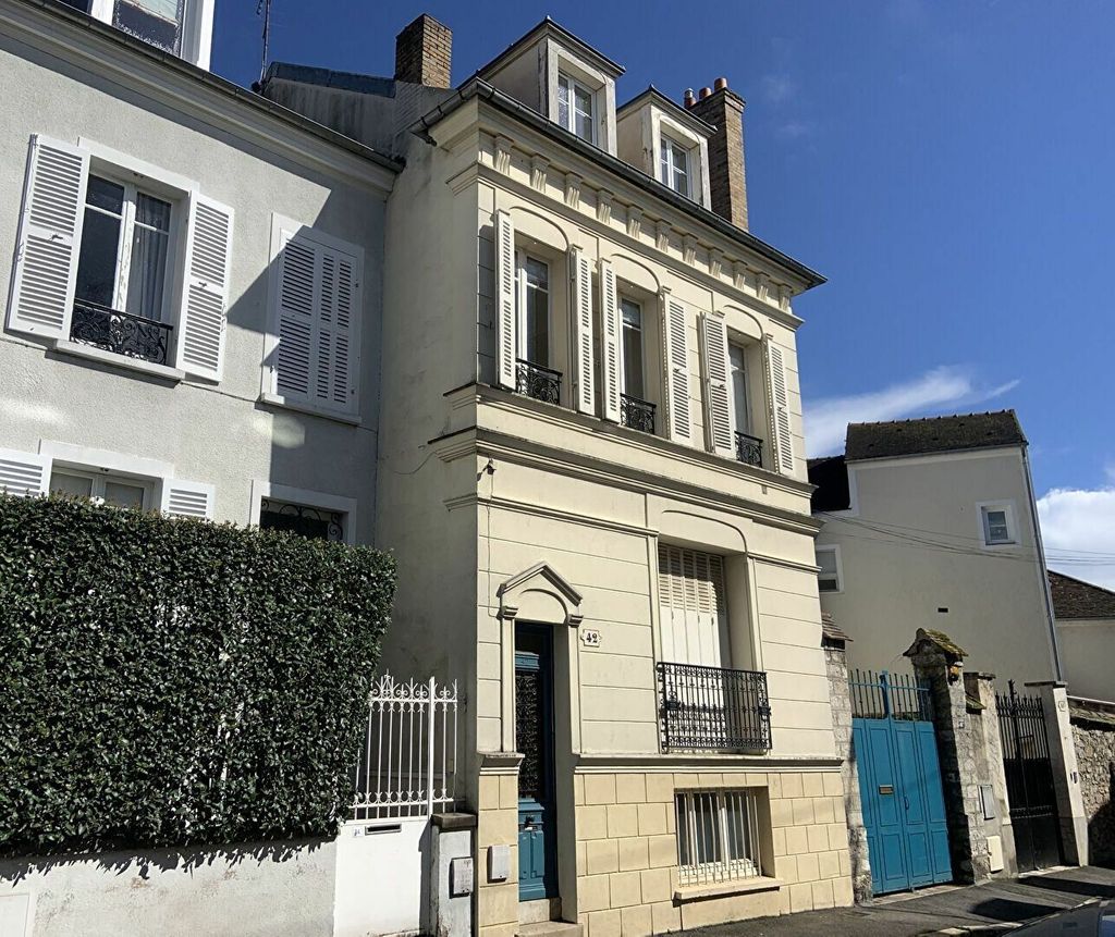 Achat maison à vendre 4 chambres 98 m² - Fontainebleau