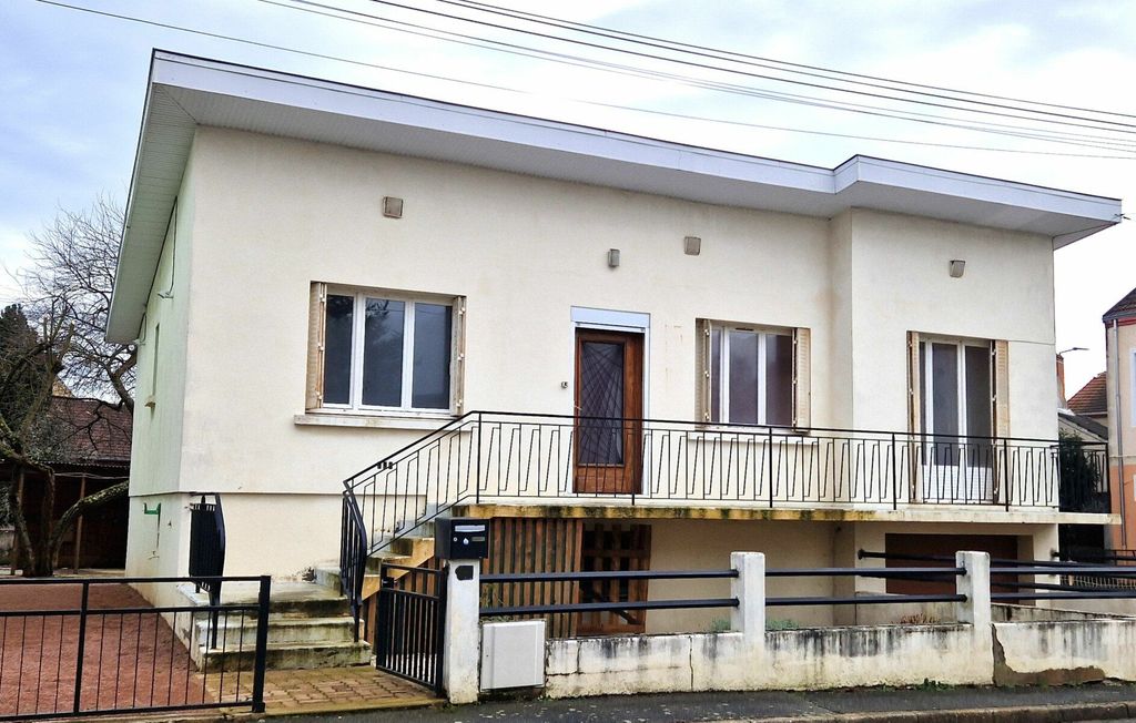 Achat maison à vendre 4 chambres 120 m² - Montceau-les-Mines