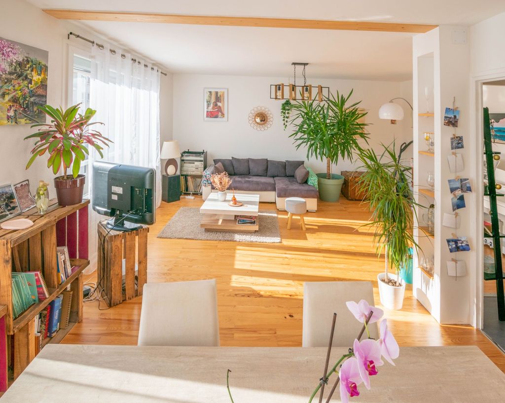 Achat appartement à vendre 3 pièces 74 m² - Clermont-Ferrand
