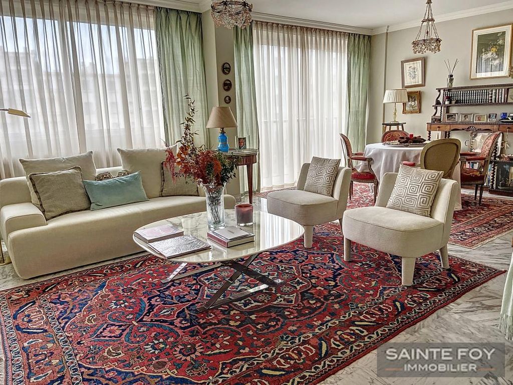 Achat appartement à vendre 3 pièces 99 m² - Lyon 6ème arrondissement