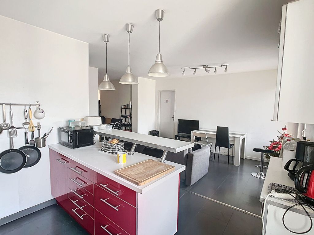 Achat appartement à vendre 5 pièces 97 m² - Chambéry