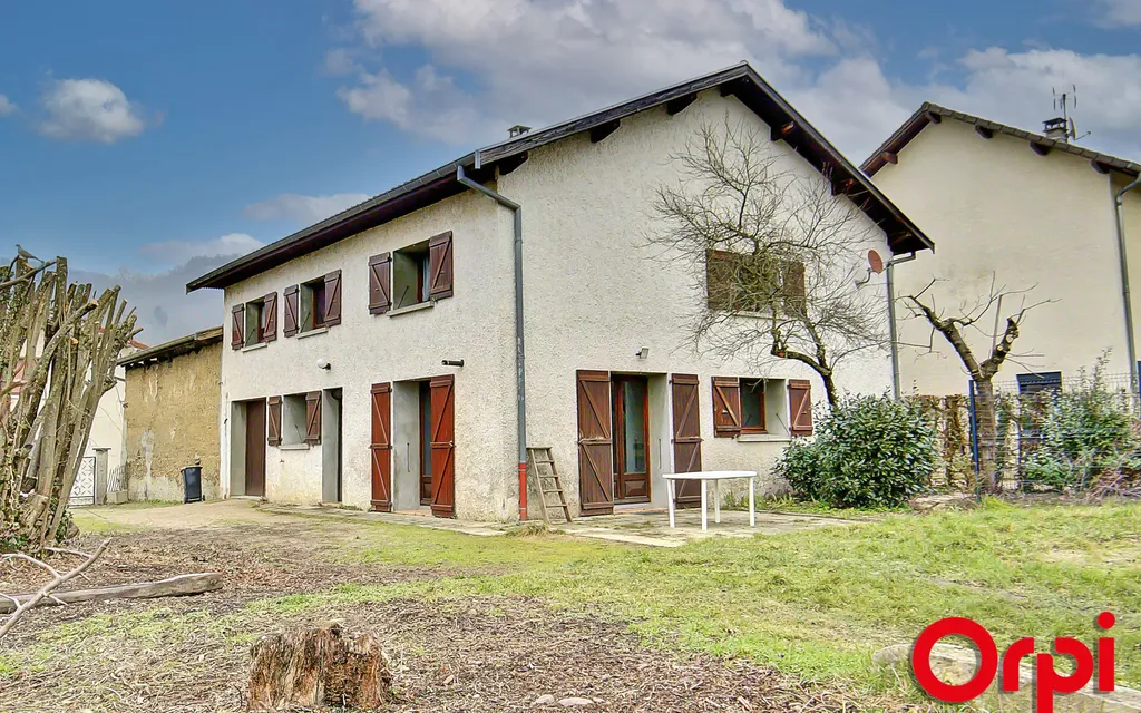 Achat maison à vendre 5 chambres 156 m² - Cessieu