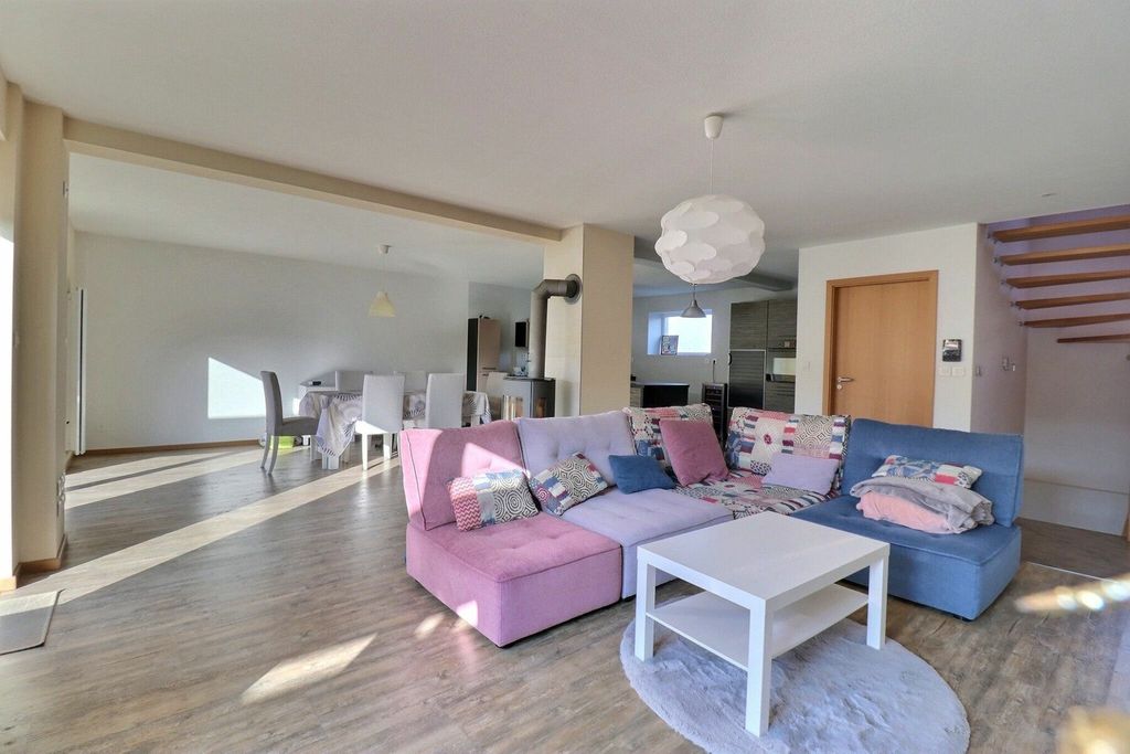 Achat triplex à vendre 4 pièces 121 m² - Osthouse