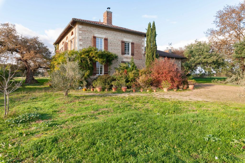 Achat maison à vendre 7 chambres 335 m² - Grenade-sur-l'Adour