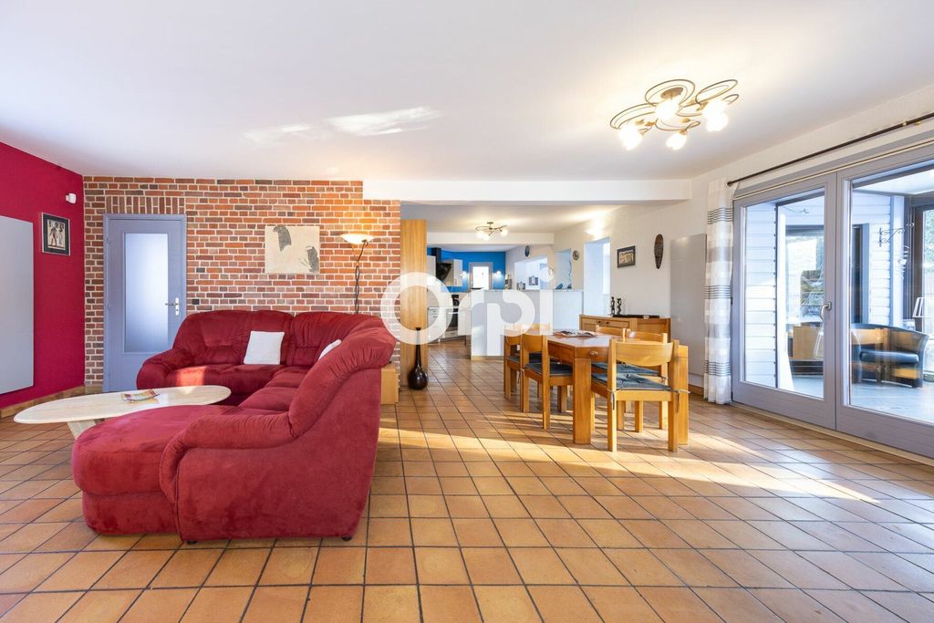 Achat maison à vendre 5 chambres 210 m² - Hénin-Beaumont