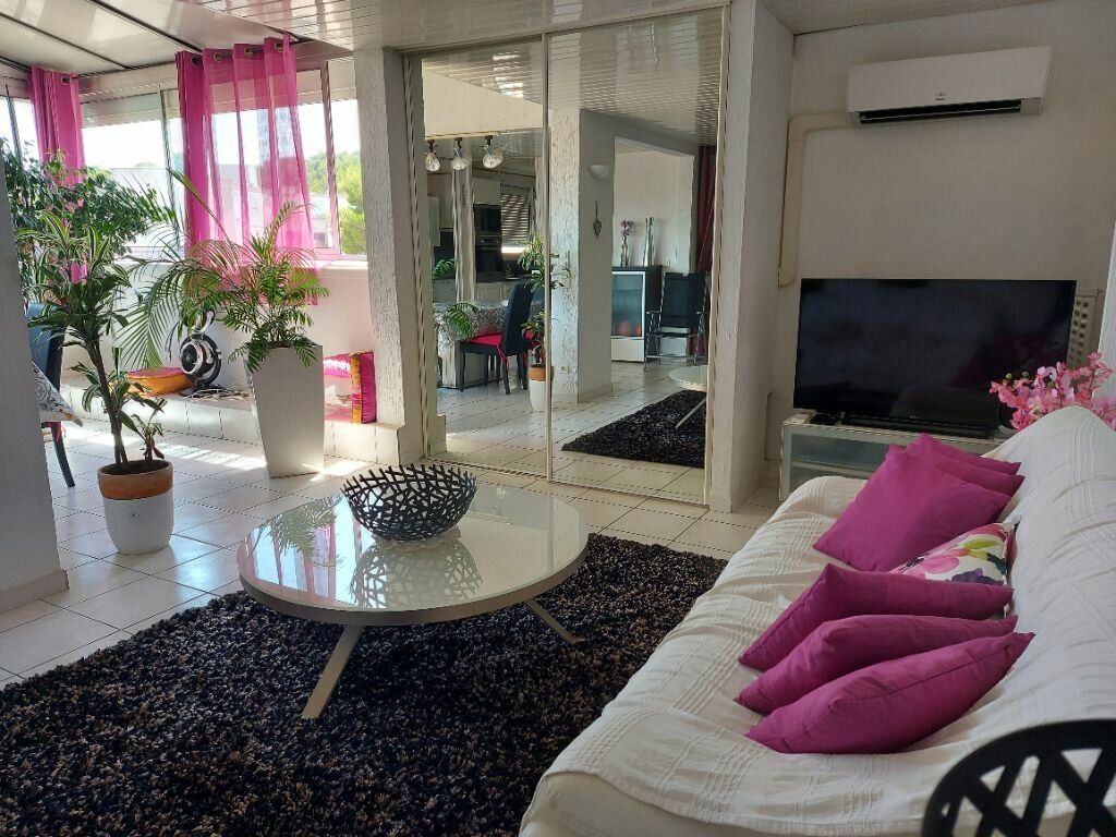 Achat appartement à vendre 4 pièces 95 m² - Martigues