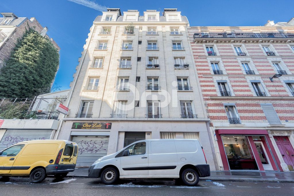 Achat studio à vendre 23 m² - Paris 18ème arrondissement