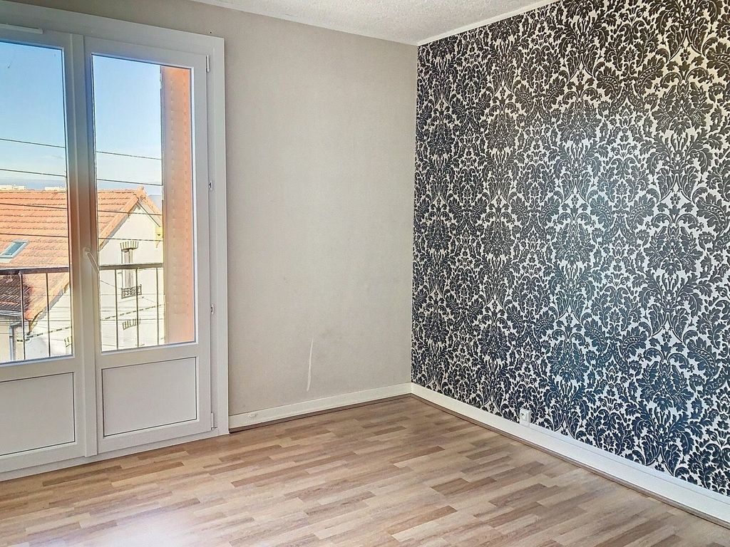 Achat appartement 4 pièce(s) Montluçon