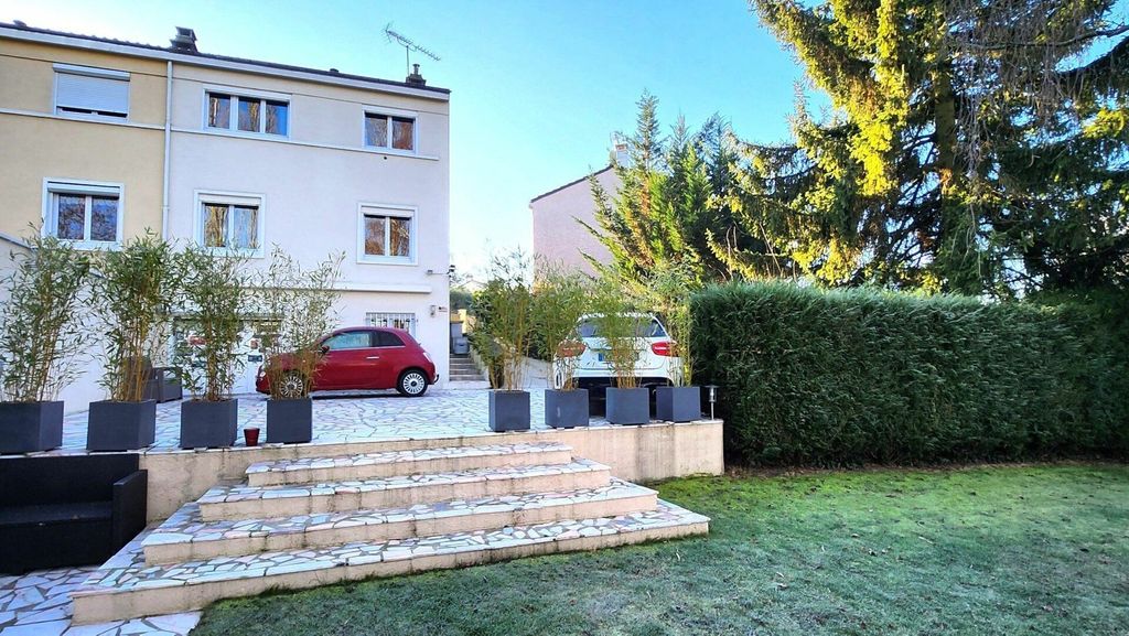 Achat maison à vendre 3 chambres 76 m² - Louvres