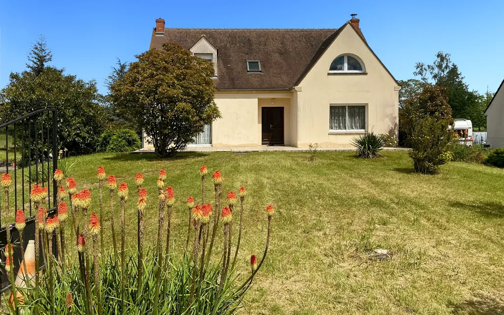 Achat maison à vendre 4 chambres 160 m² - Solterre