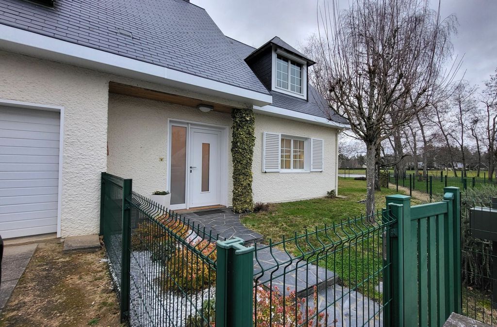 Achat maison à vendre 3 chambres 101 m² - Orléans