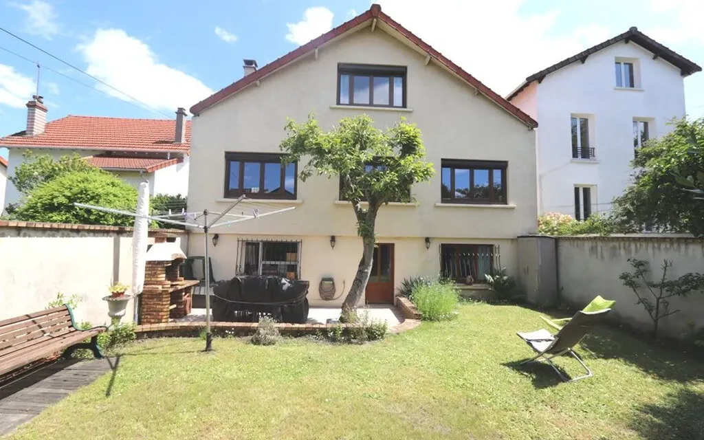 Achat maison à vendre 4 chambres 157 m² - Les Pavillons-sous-Bois