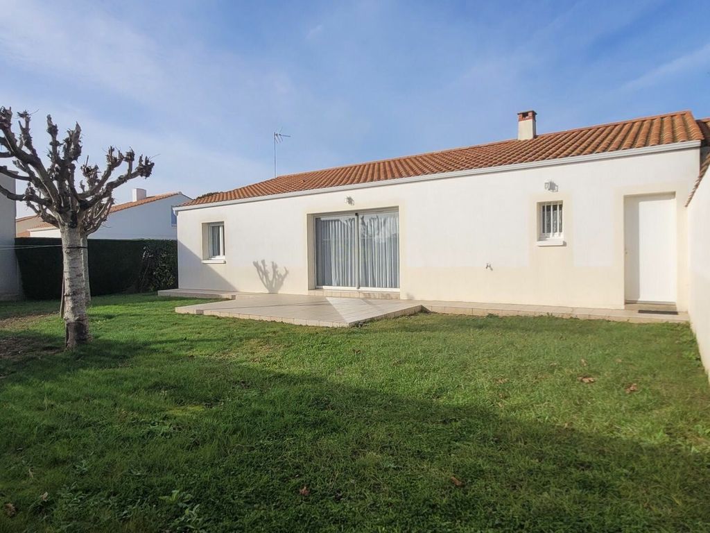 Achat maison à vendre 3 chambres 97 m² - Jard-sur-Mer