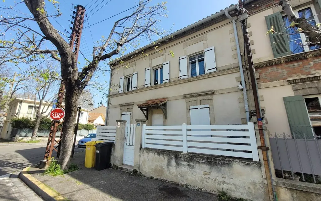 Achat maison à vendre 5 chambres 144 m² - Avignon