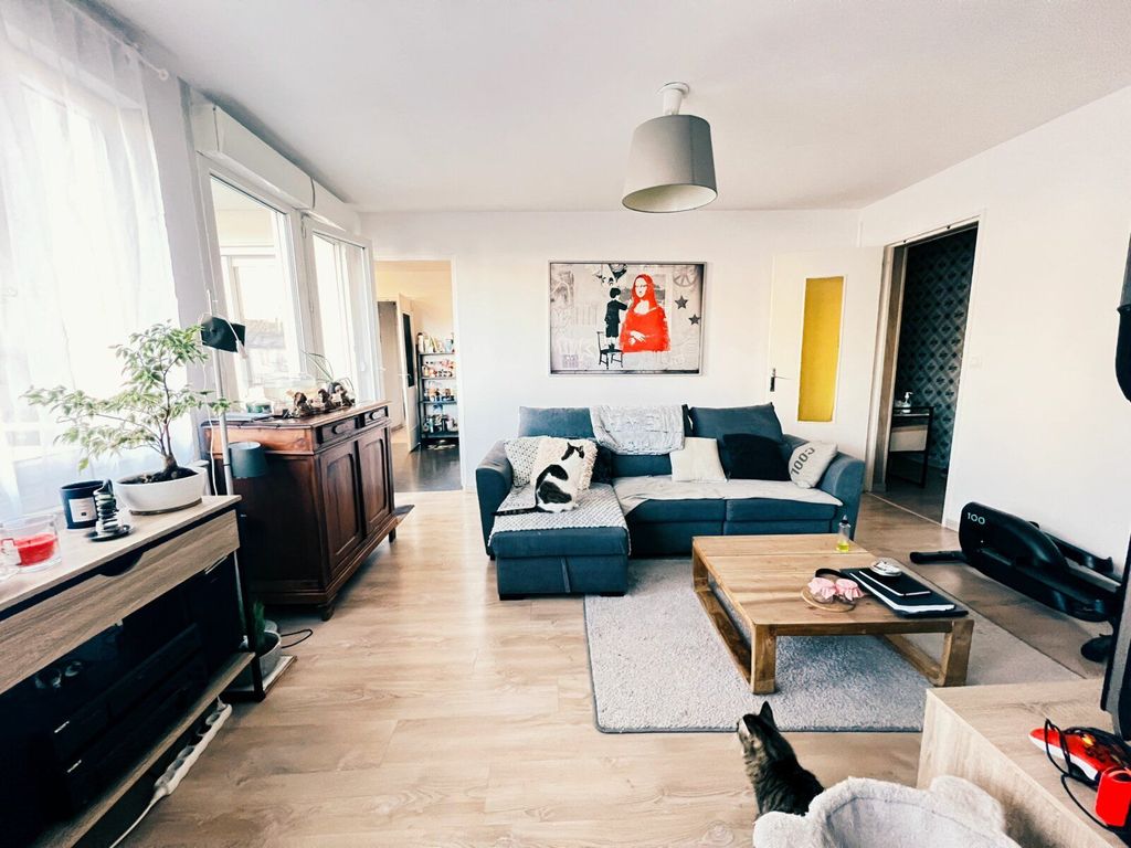 Achat appartement à vendre 5 pièces 100 m² - Hérouville-Saint-Clair