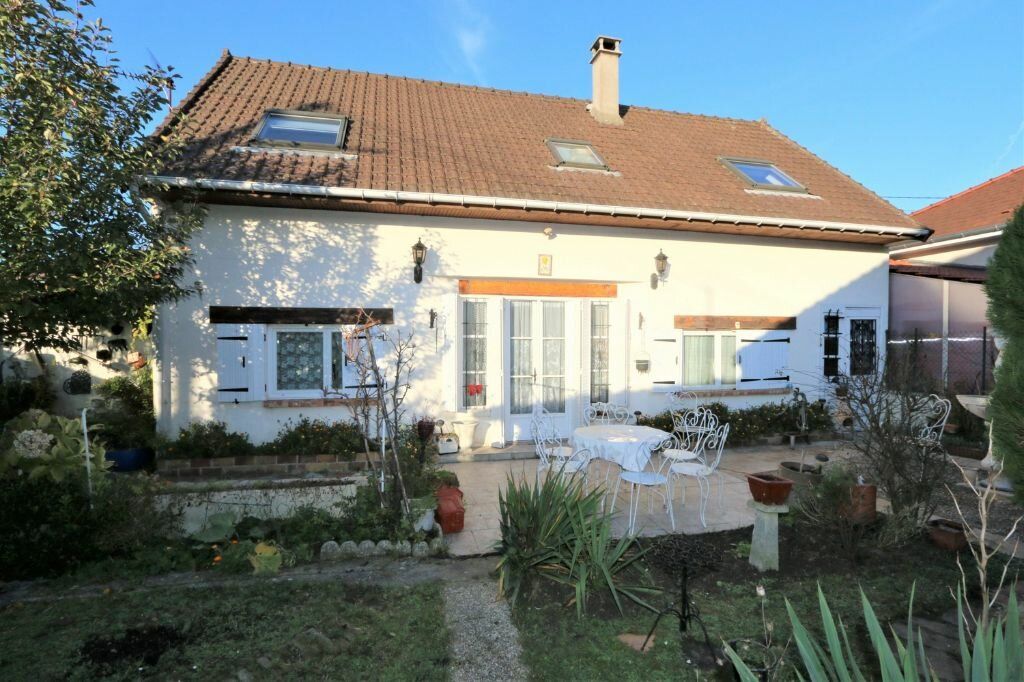 Achat maison à vendre 3 chambres 101 m² - Lagny-sur-Marne