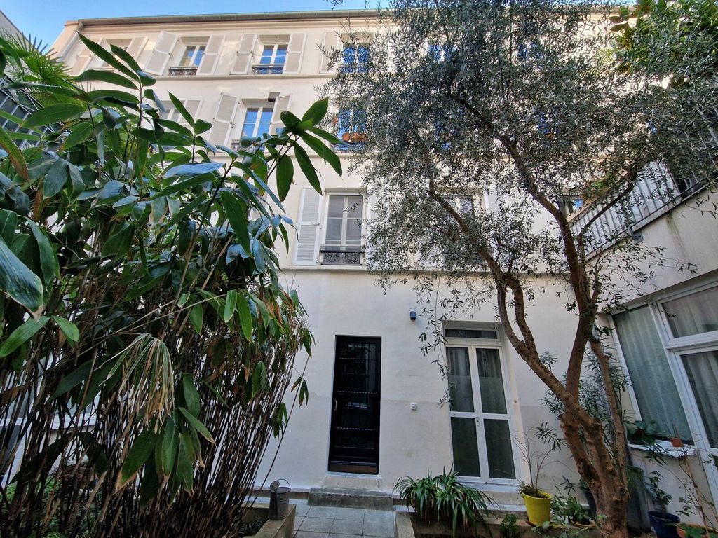 Achat duplex à vendre 5 pièces 97 m² - Paris 11ème arrondissement