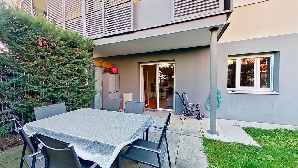 Achat appartement à vendre 3 pièces 54 m² - Villeurbanne