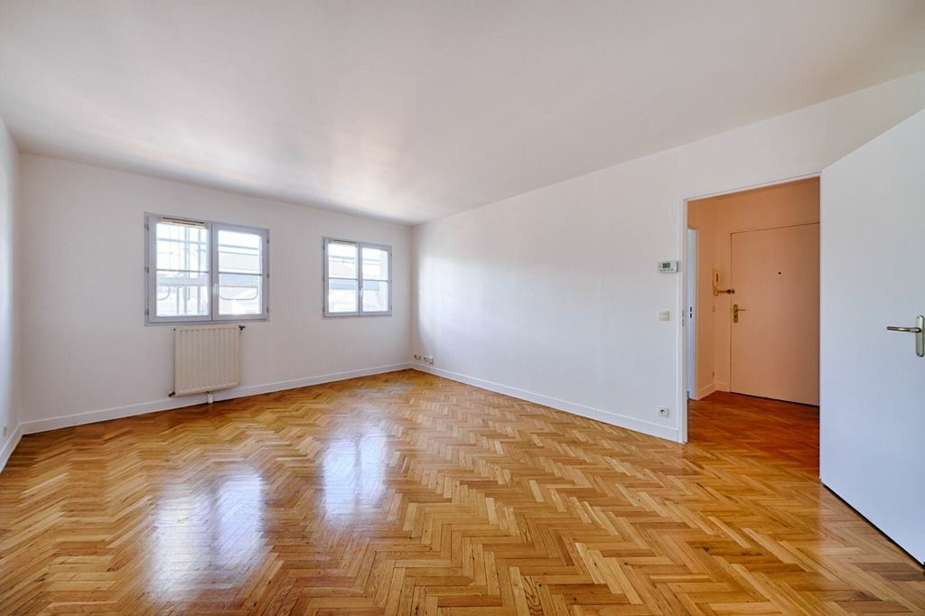 Achat appartement à vendre 5 pièces 97 m² - Le Plessis-Robinson