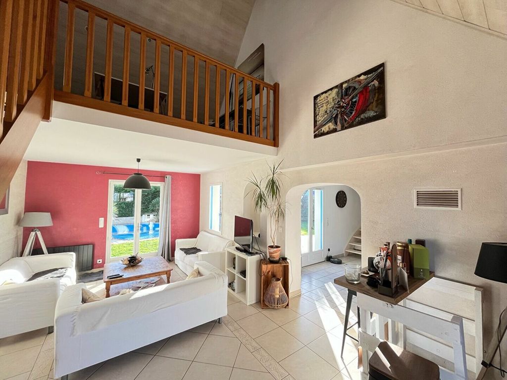 Achat maison à vendre 5 chambres 150 m² - Saint-Joachim