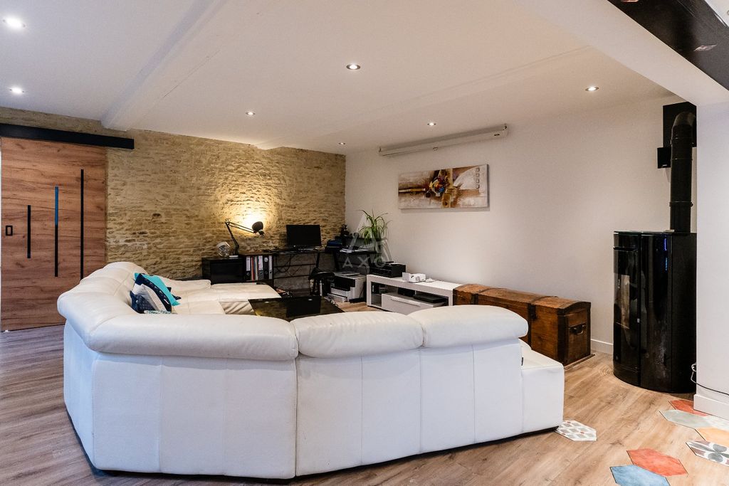 Achat maison à vendre 3 chambres 142 m² - Le Mesnil-Patry