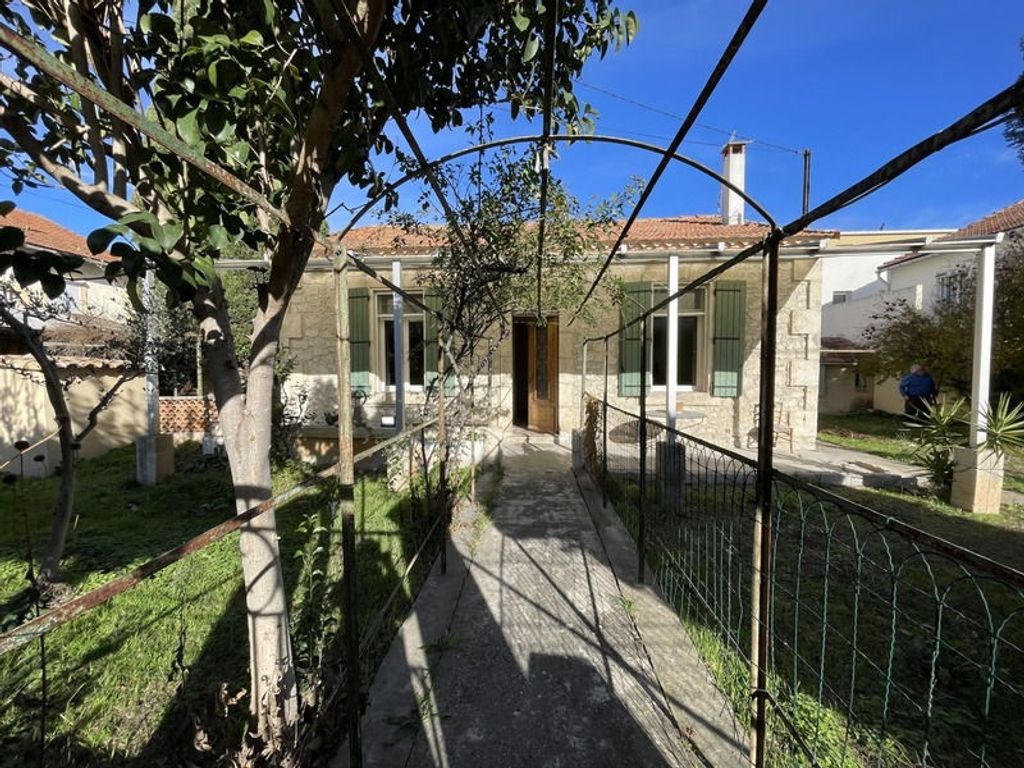 Achat maison à vendre 3 chambres 100 m² - Arles
