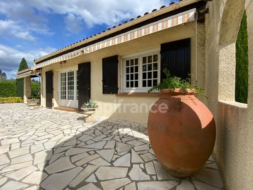 Achat maison à vendre 3 chambres 126 m² - Arpaillargues-et-Aureillac