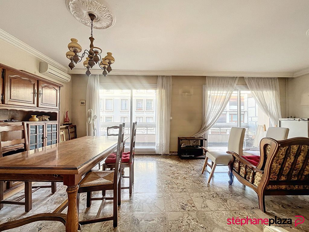 Achat appartement à vendre 3 pièces 91 m² - Lyon 7ème arrondissement