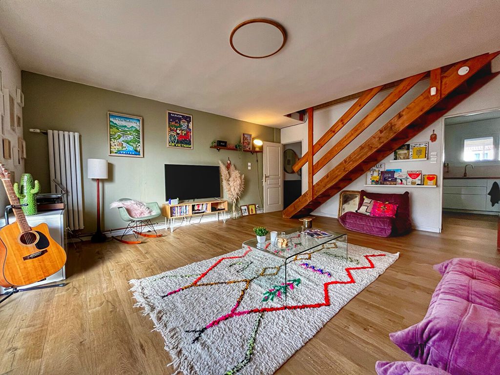 Achat maison à vendre 4 chambres 128 m² - Saint-Jean