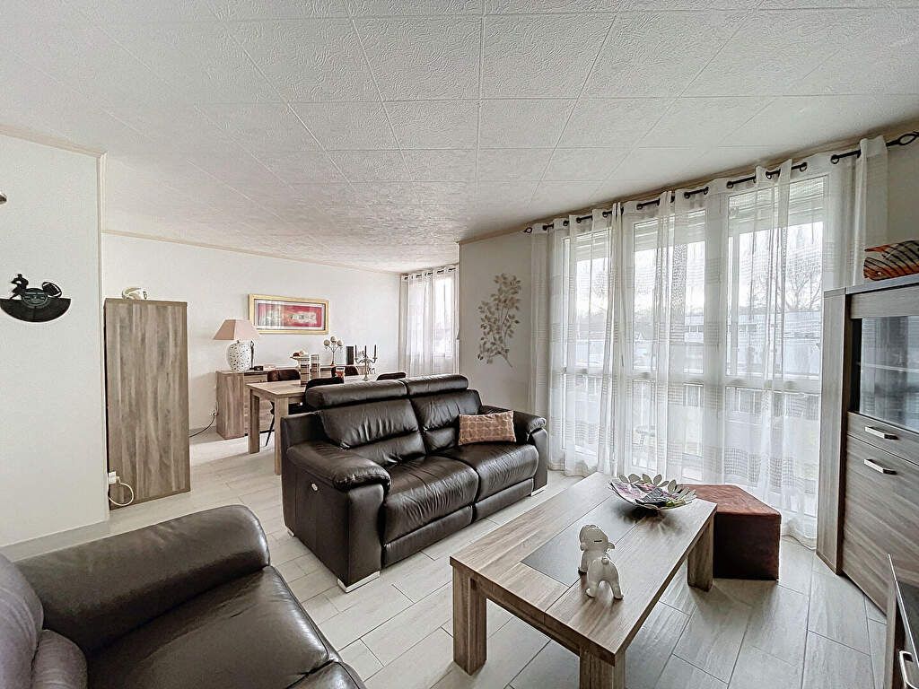 Achat appartement à vendre 4 pièces 73 m² - Joué-lès-Tours