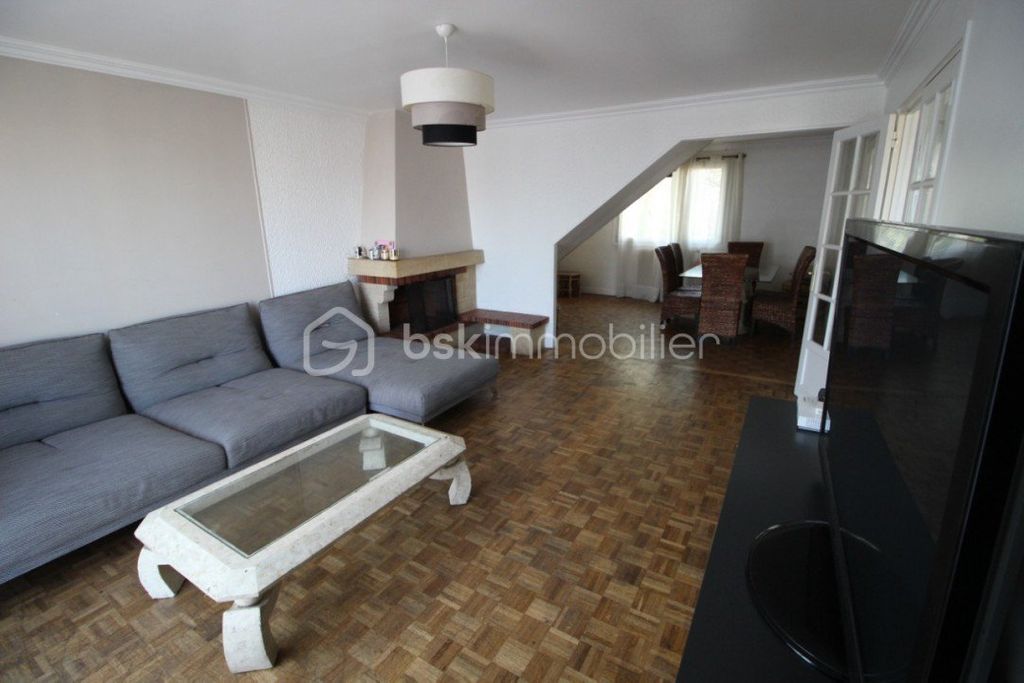 Achat maison à vendre 4 chambres 109 m² - Champigny-sur-Marne