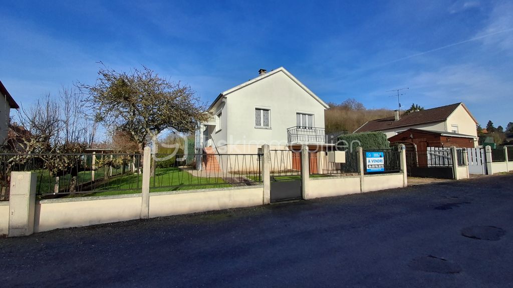 Achat maison à vendre 3 chambres 120 m² - Saint-Martin-de-la-Lieue