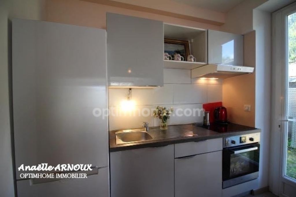 Achat appartement à vendre 2 pièces 29 m² - Saint-Jean-Saint-Nicolas