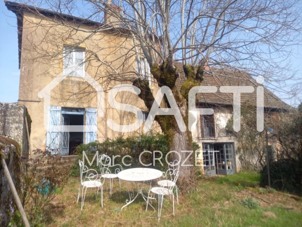 Achat maison à vendre 6 chambres 140 m² - La Clayette