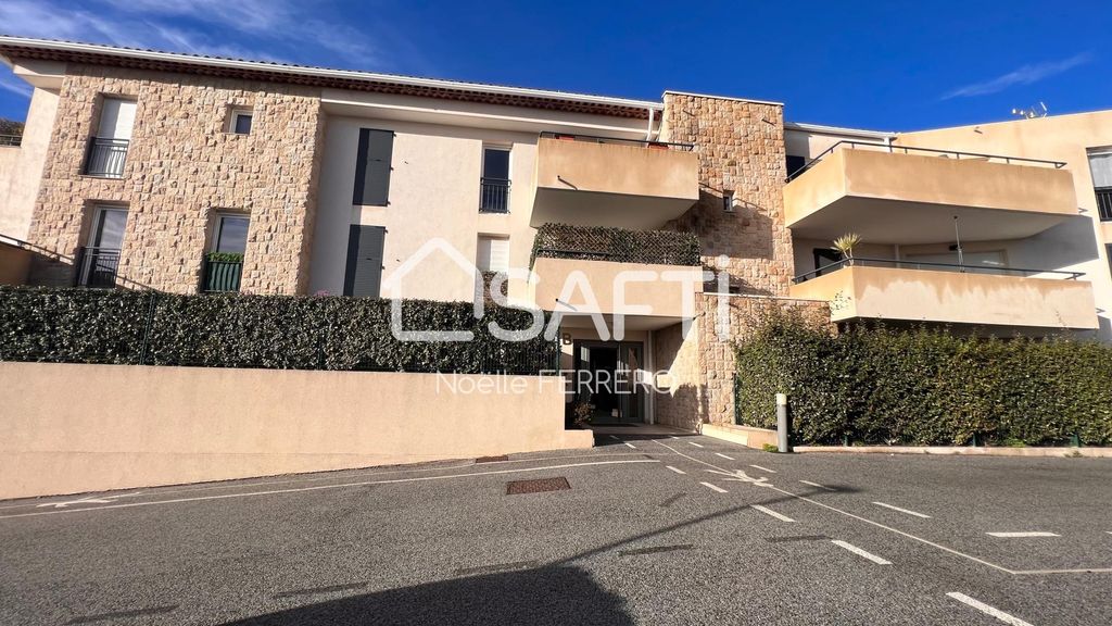 Achat appartement à vendre 2 pièces 41 m² - Sainte-Maxime