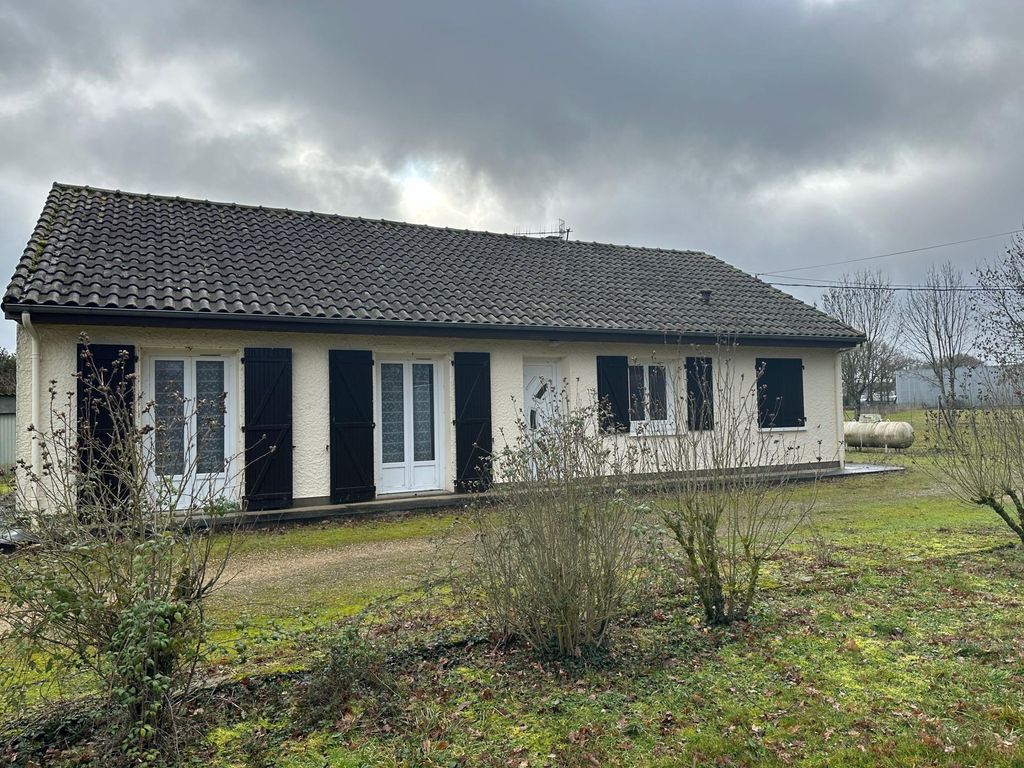 Achat maison à vendre 3 chambres 83 m² - Fleuré