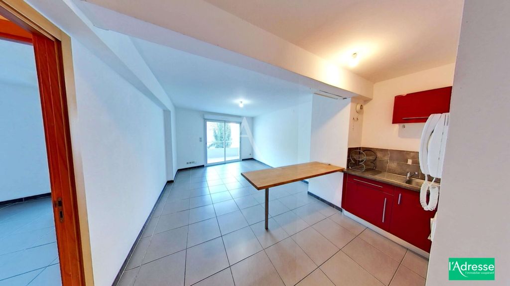 Achat appartement à vendre 3 pièces 56 m² - Nîmes