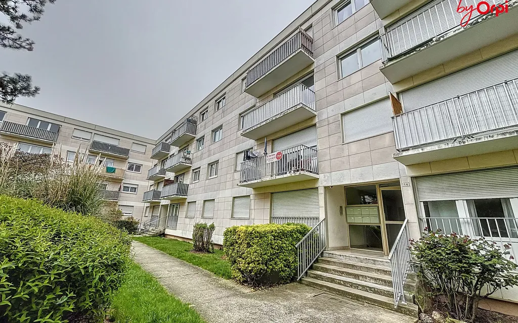 Achat appartement à vendre 4 pièces 79 m² - Aubergenville