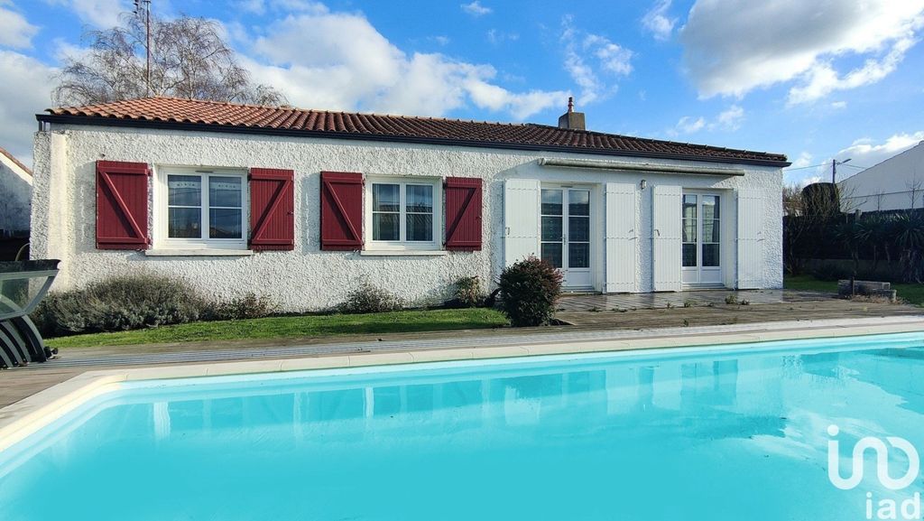 Achat maison à vendre 4 chambres 128 m² - Mouilleron-le-Captif