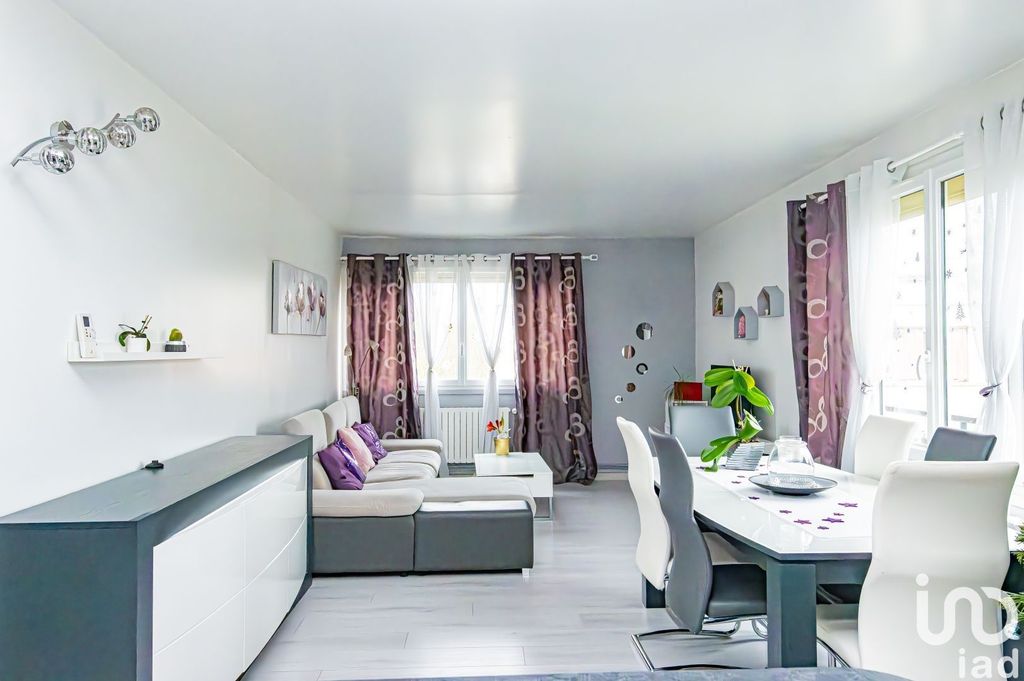 Achat appartement à vendre 4 pièces 73 m² - Sainte-Geneviève-des-Bois