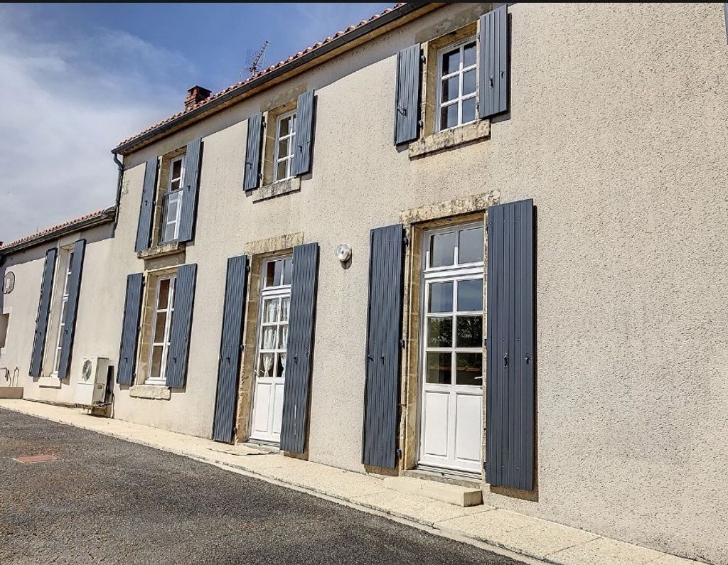 Achat maison 4 chambre(s) - Fontenay-le-Comte