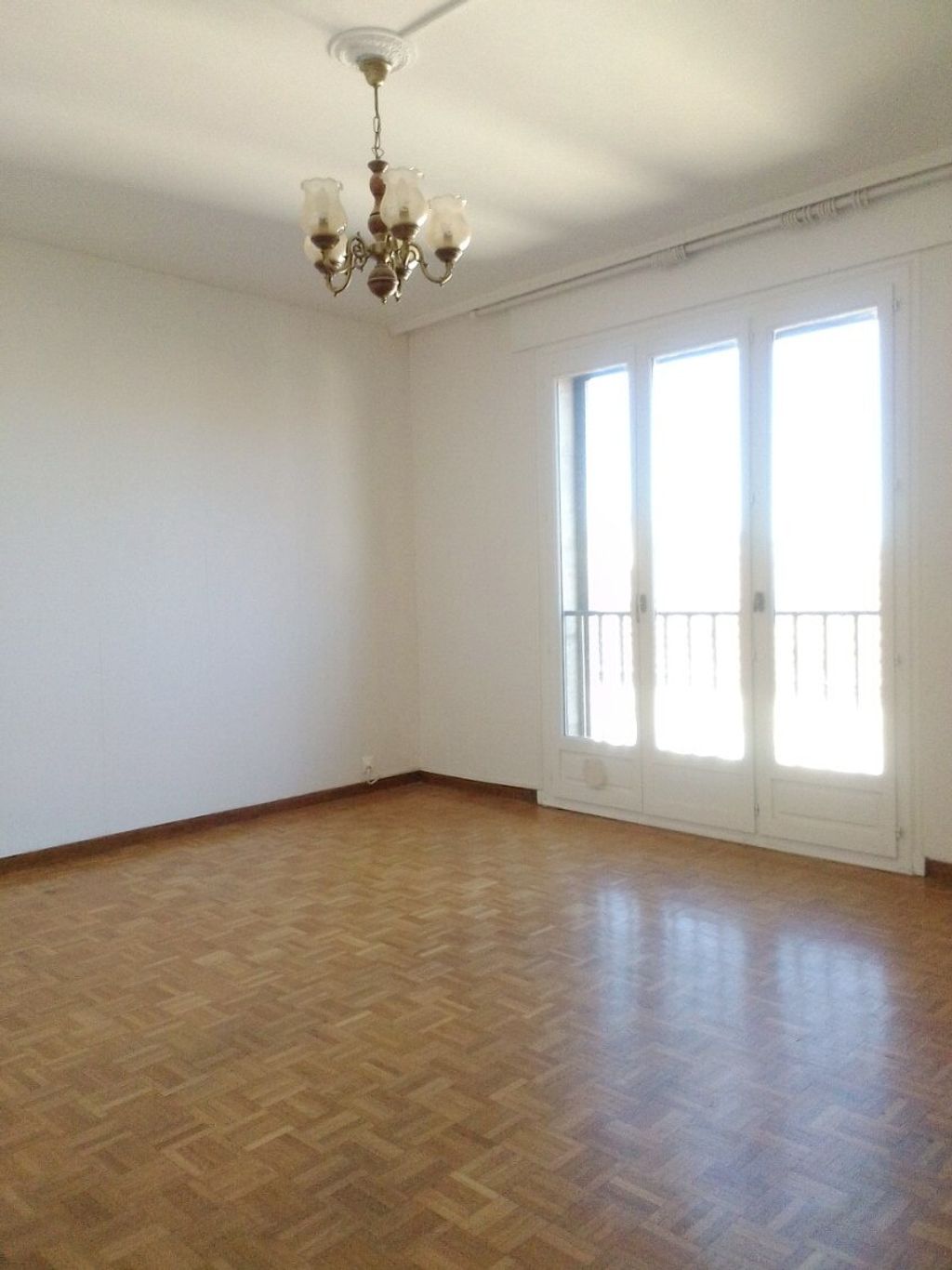 Achat appartement à vendre 3 pièces 63 m² - Avignon