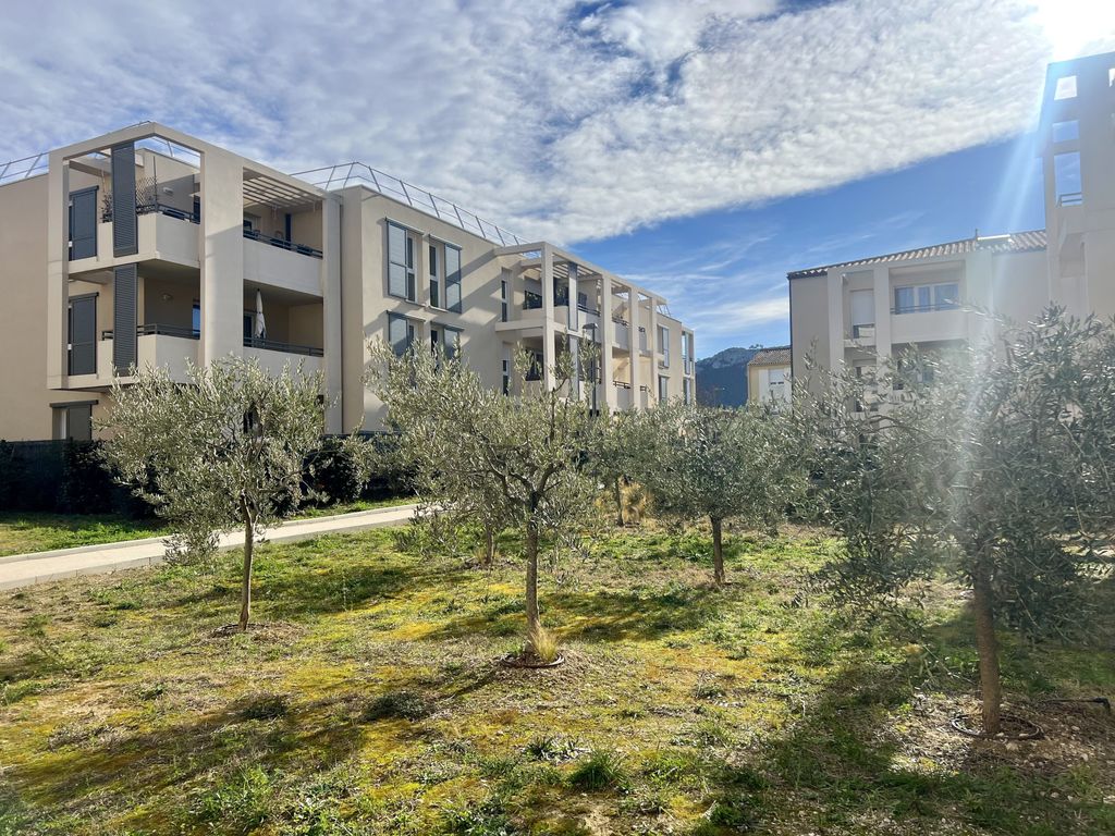 Achat appartement à vendre 2 pièces 41 m² - Le Castellet