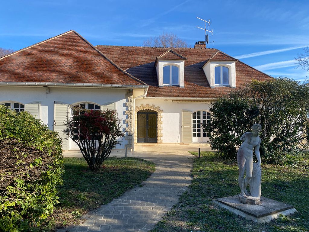 Achat maison à vendre 6 chambres 298 m² - Samois-sur-Seine