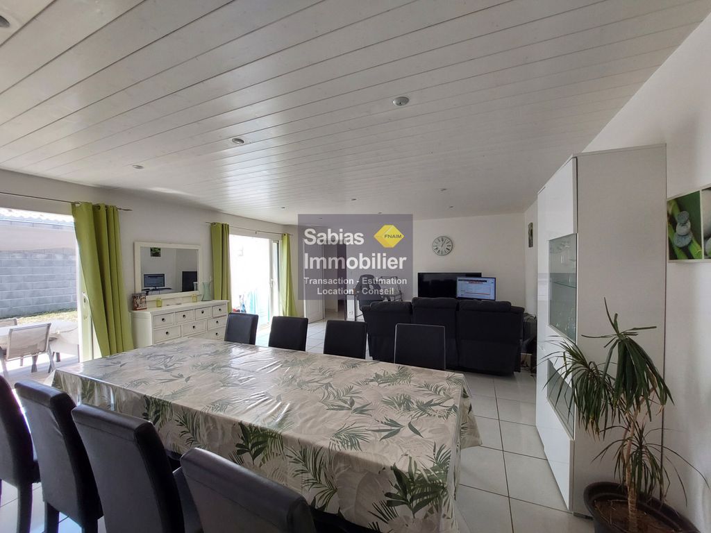 Achat maison à vendre 4 chambres 132 m² - L'Île-d'Yeu