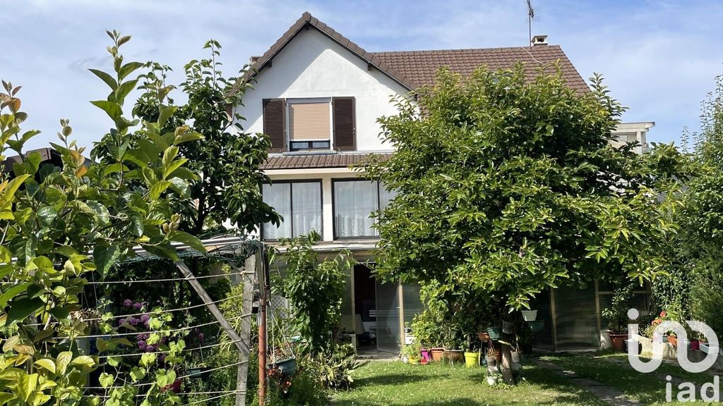 Achat maison à vendre 4 chambres 147 m² - Drancy